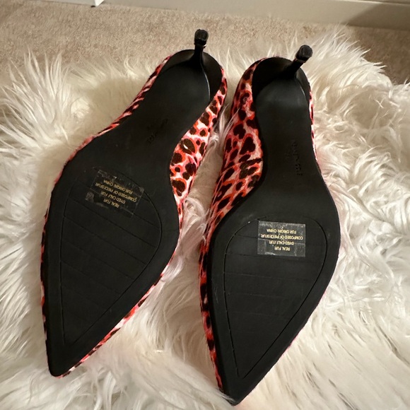 Kenneth Cole NWOT 7.5 leopard print cushion pointy toe - Picture 5 of 7